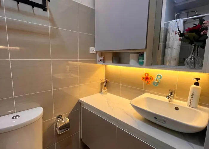 Living At Shore With Parking Apartment *